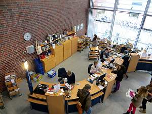Die Rasenden Kinder Kultur Reporter in Stadtbibliothek
